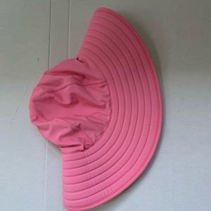 Hanna Andersson Girl Reversible sun hat. Like new